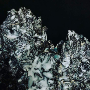 verk av konstnären Maria Zetterstrand ska visas här